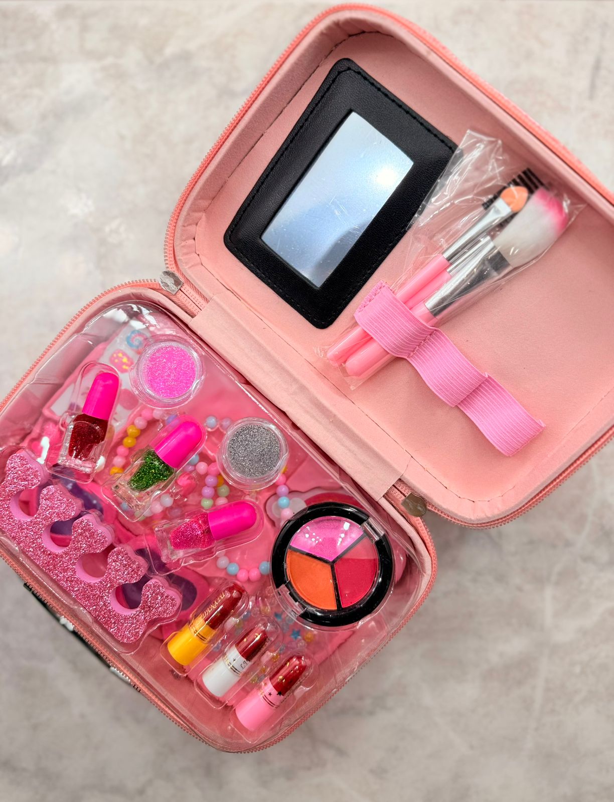 Valija de maquillaje infantil