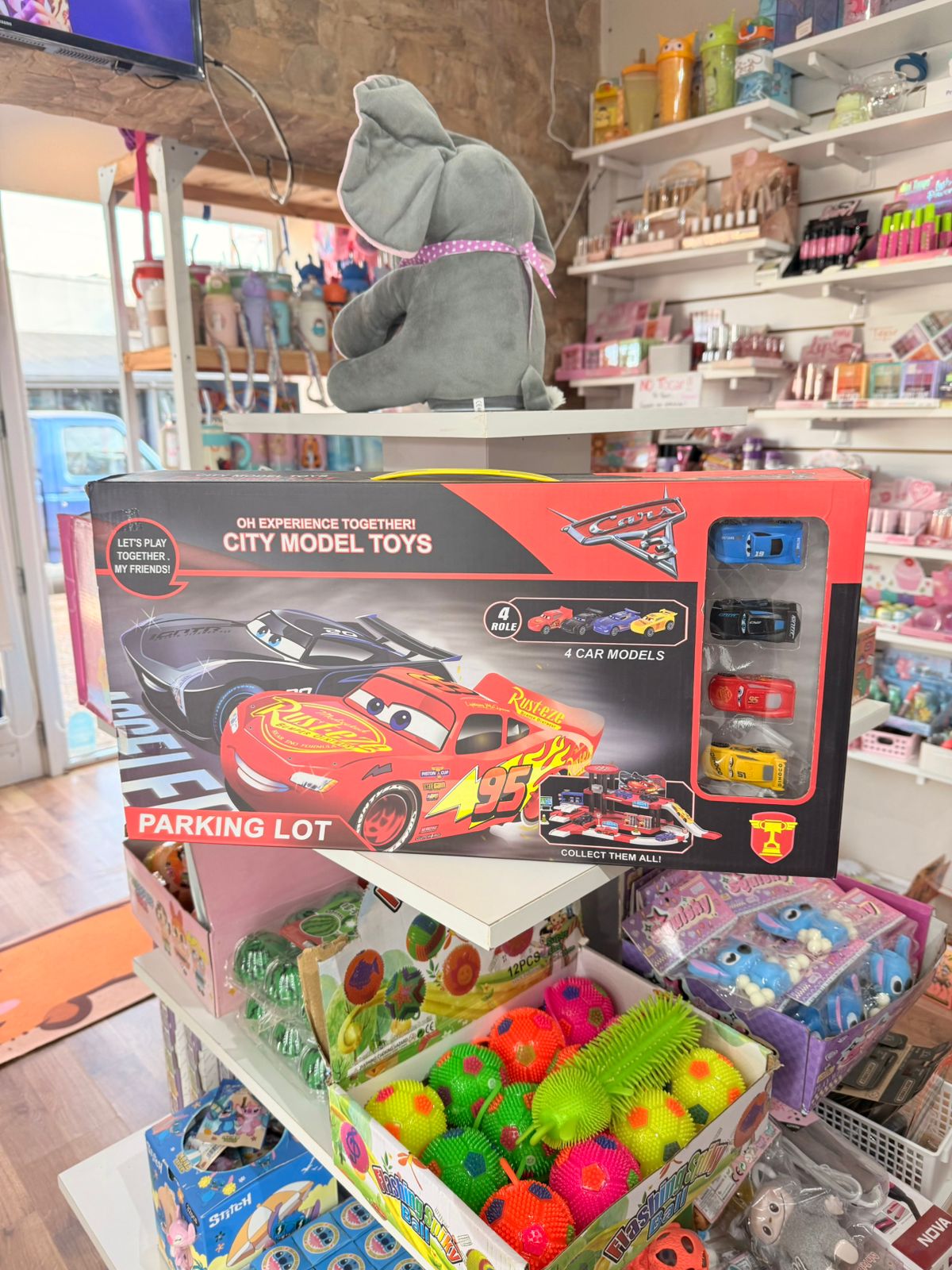 Pista Cars