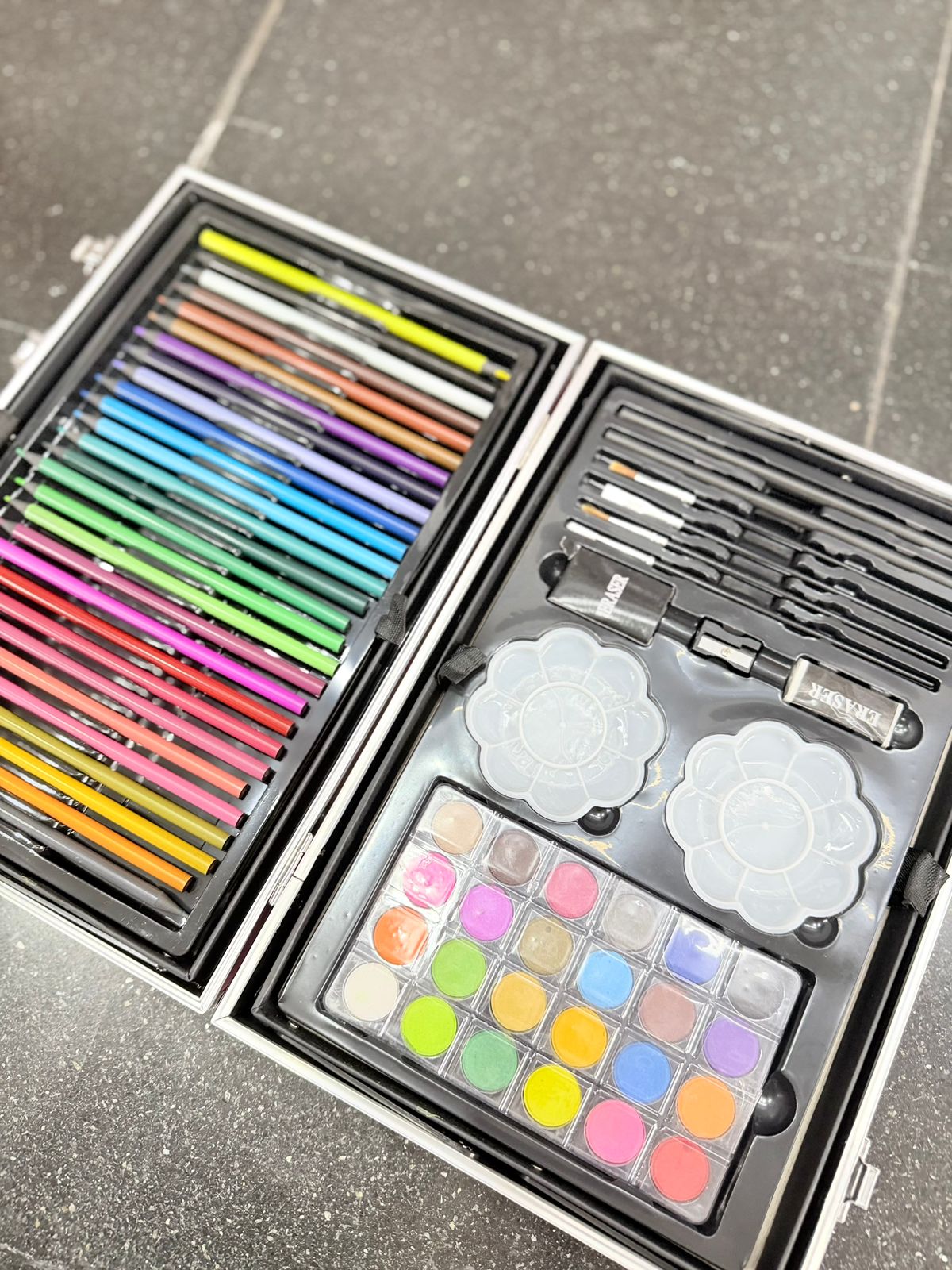 Set de Arte Valija Metal 1