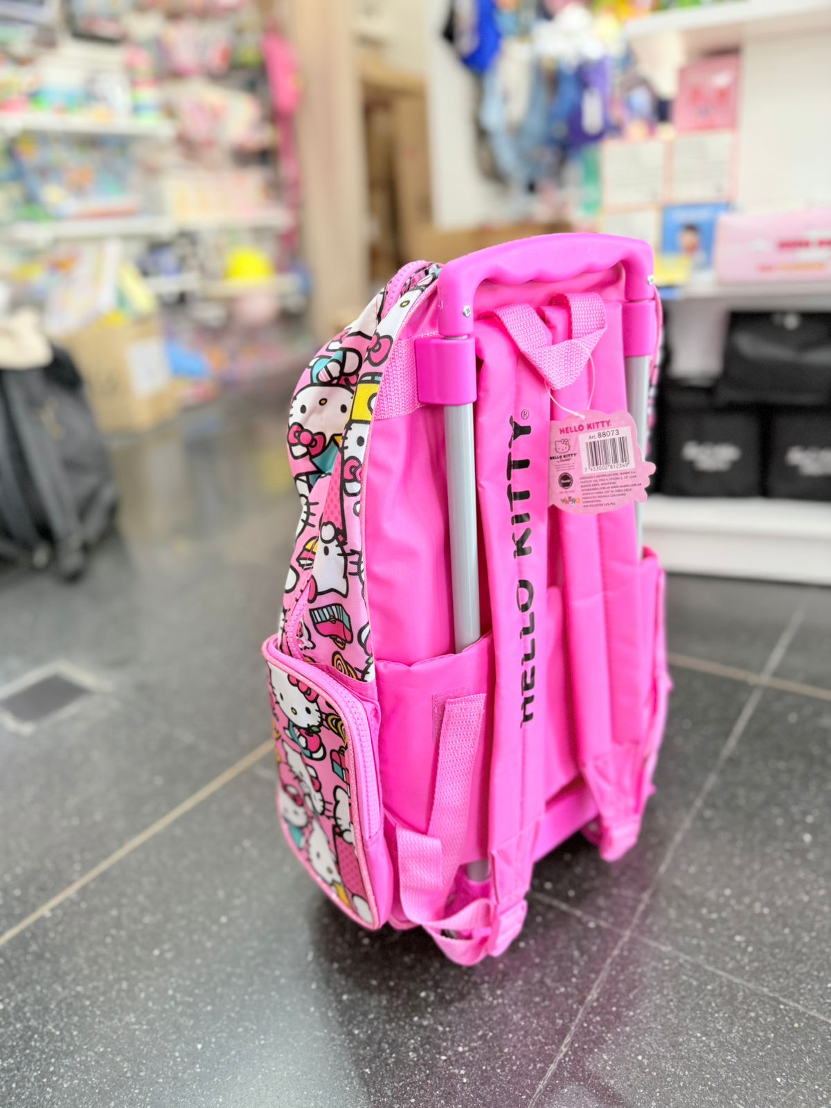 Mochila HELLO KITTY con carrito 4