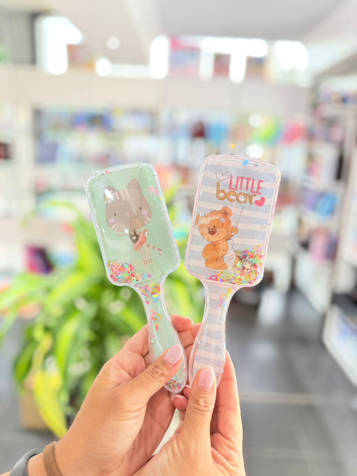 Cepillo con Lentejuelas 1