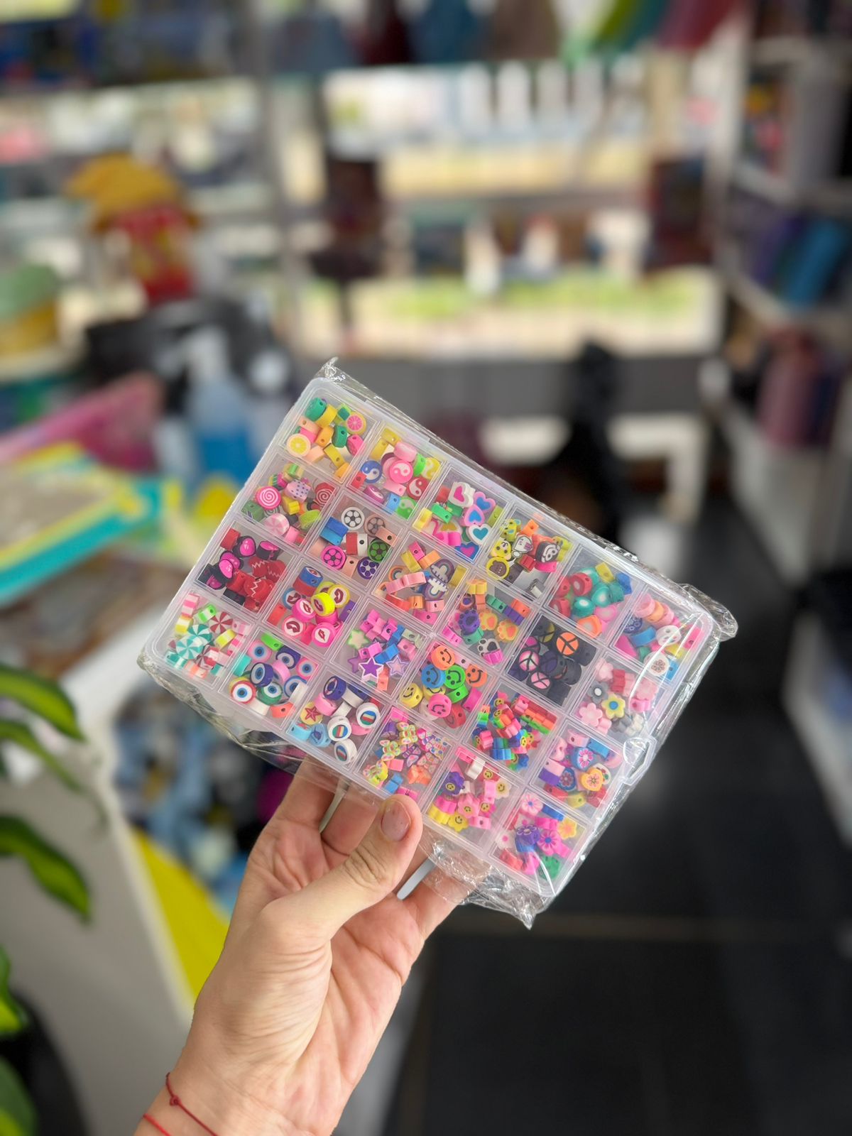 Set para armar pulseras y aros 3