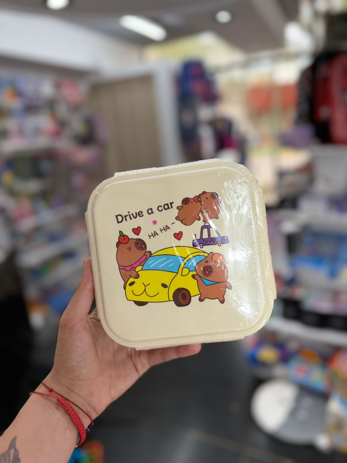 Lonchera Plástica Capibara 2